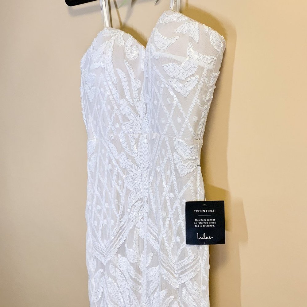 (NWT) Lulu's Bariano Olivia White sequin dress